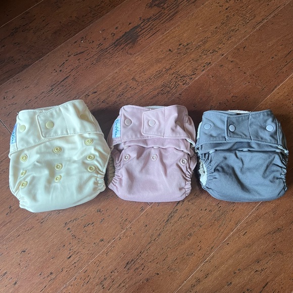 Grovia Hybrid Diaper Shell system - Picture 2 of 5